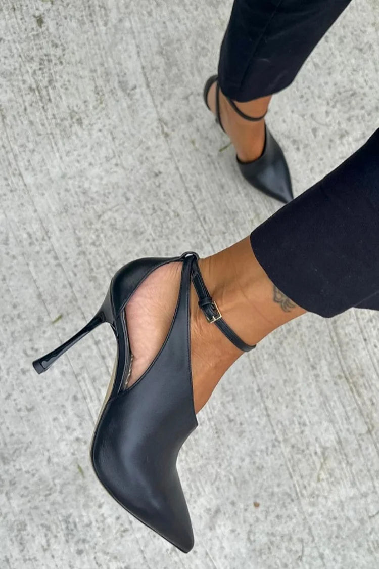 Kyra™ | Pointed Pumps with Ankle Strap