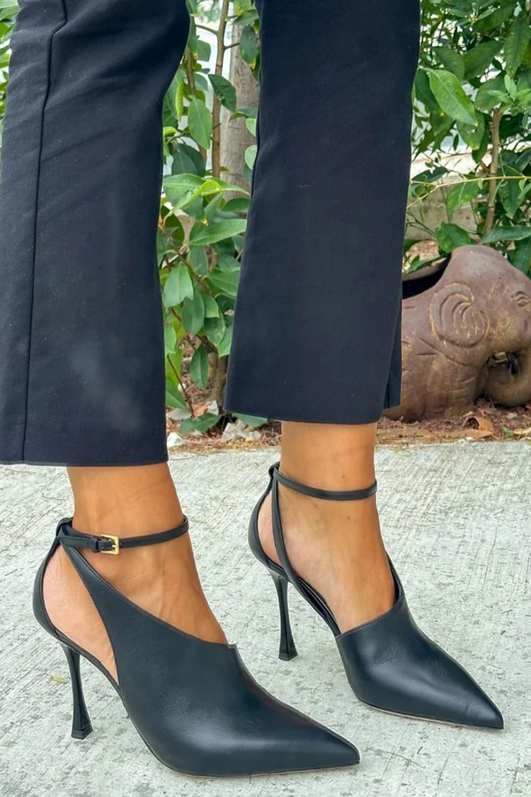 Kyra™ | Pointed Pumps with Ankle Strap