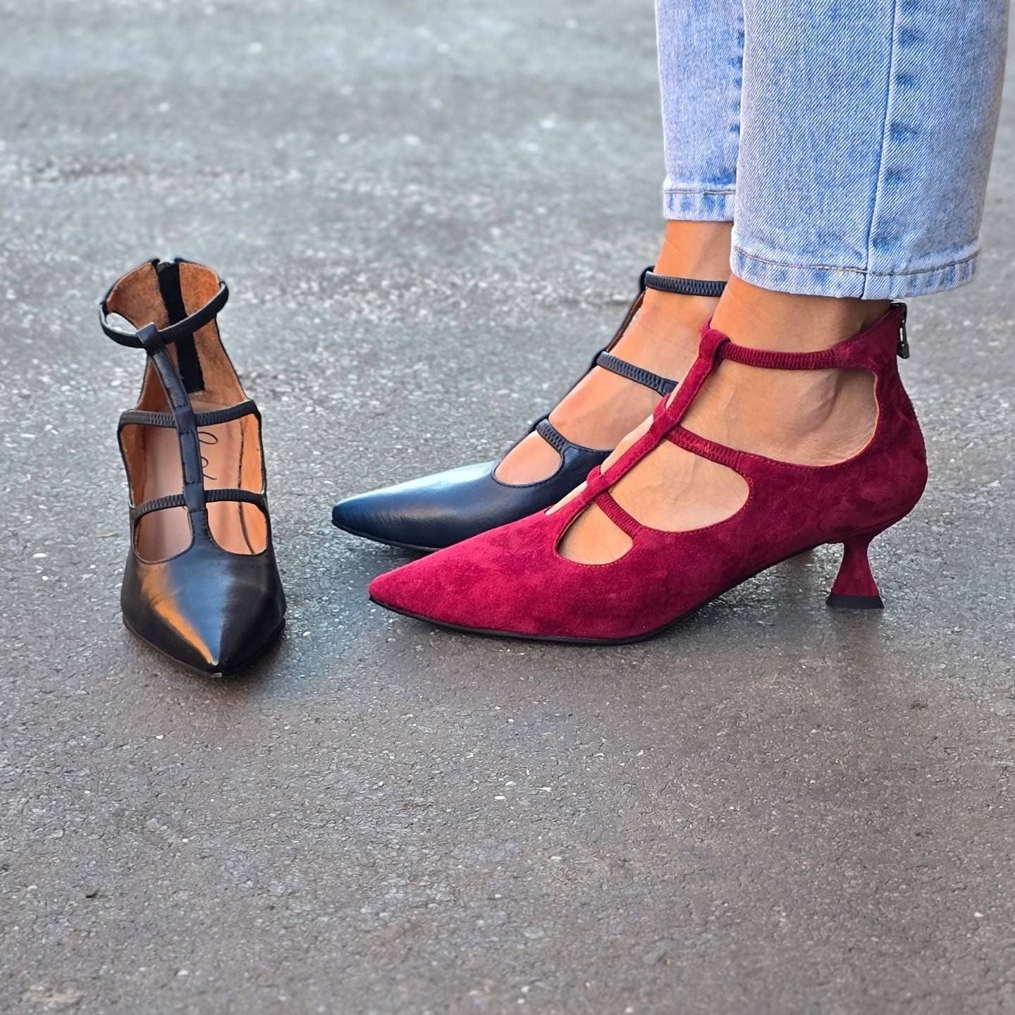 Evelyn™ | Low-Heel Strap Pumps