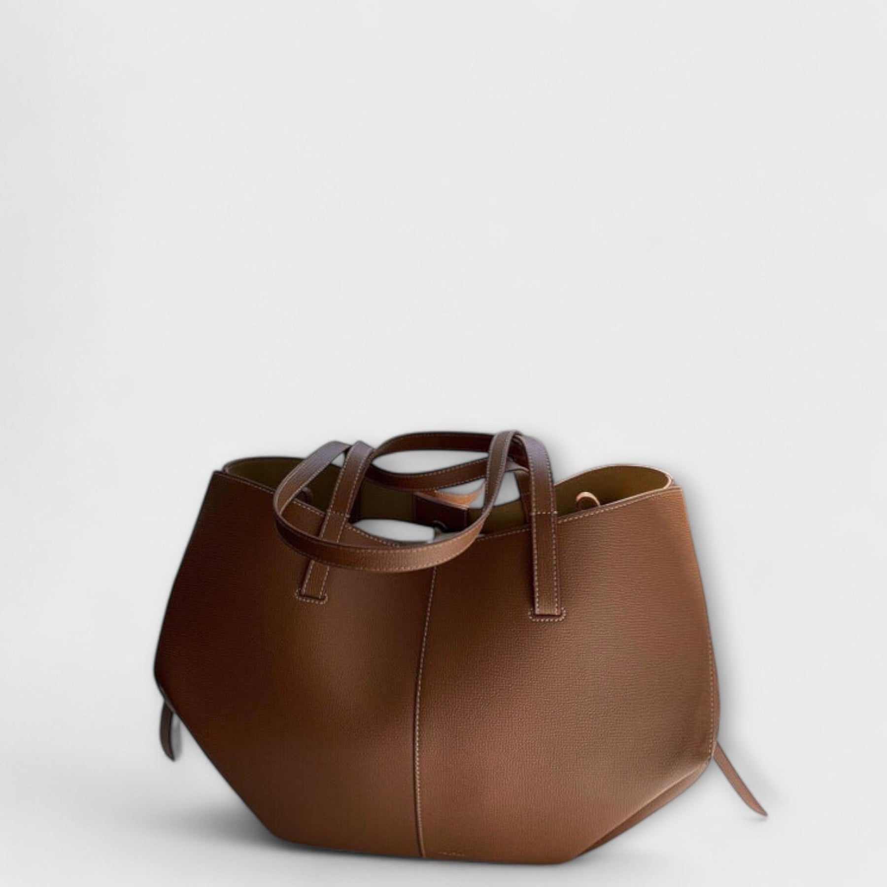 Ruby – Vintage Tote Bag