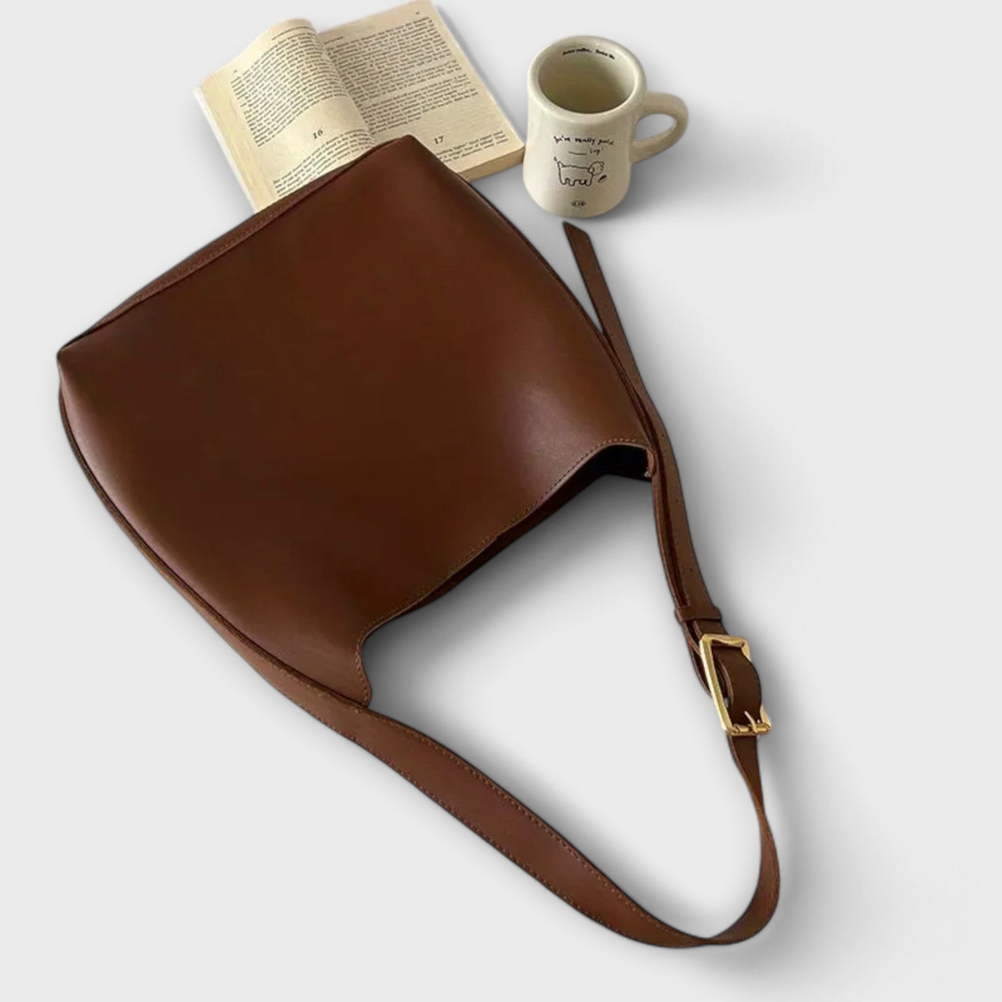 Eva – Elegant Leather Shoulder Bag
